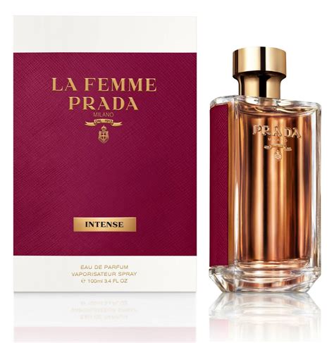 la femme prada duftbeschreibung|Prada la femme intense.